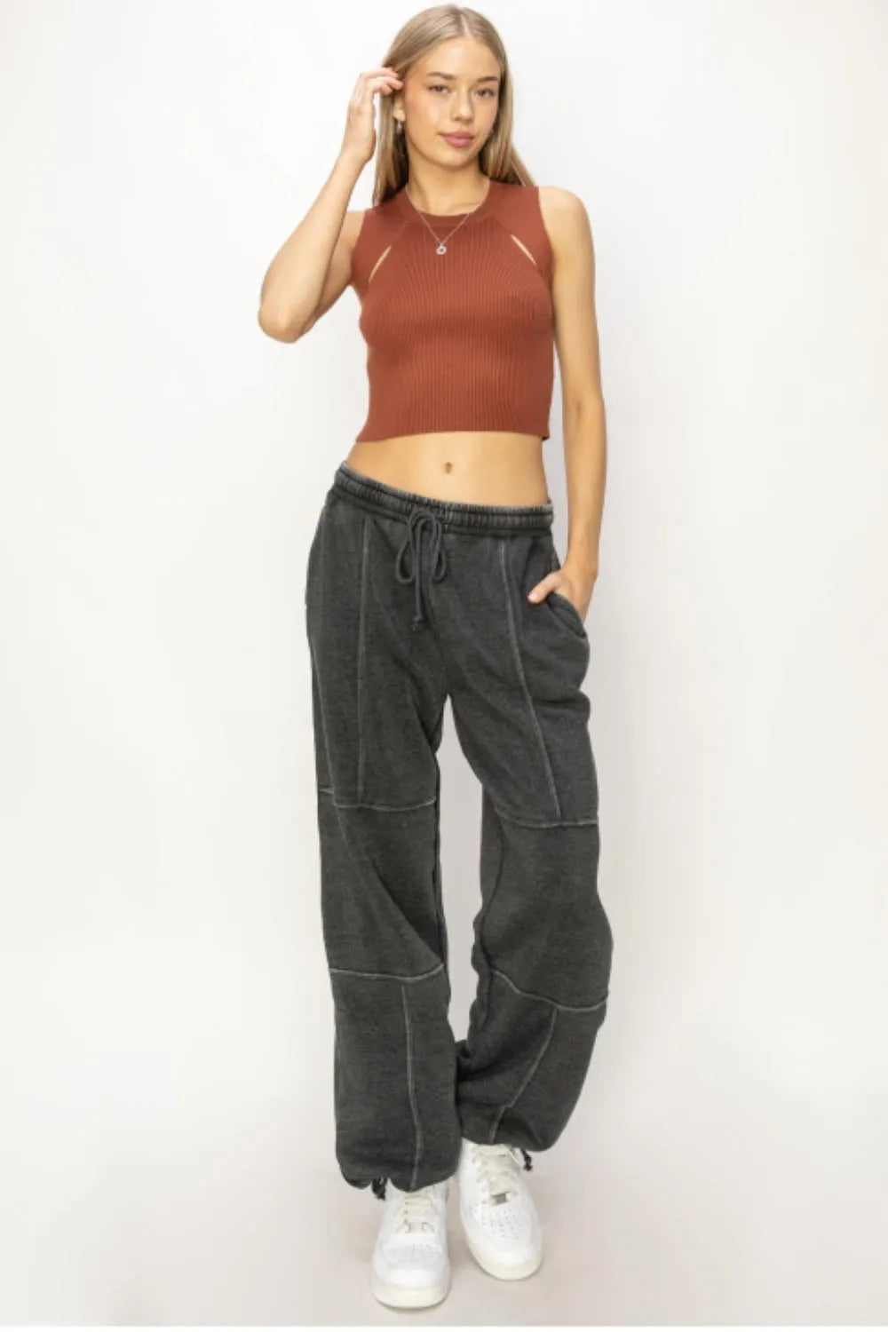 HYFVE Stitched Design Drawstring Sweatpants - Wellen Fashion