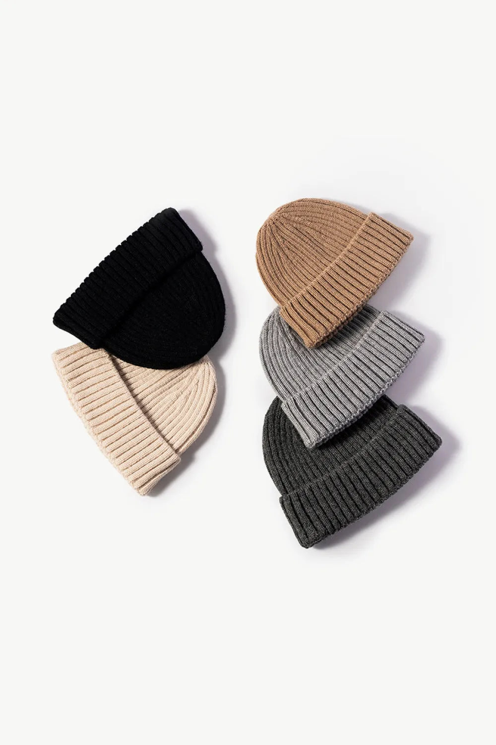 Rib-Knit Cuff Beanie - Wellen Fashion