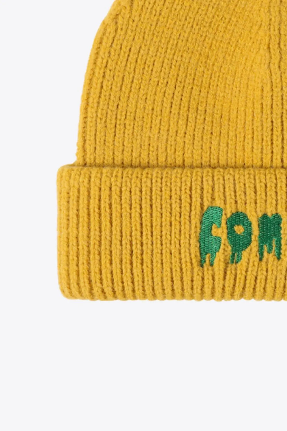 COME ON Embroidered Cuff Knit Beanie - Wellen Fashion