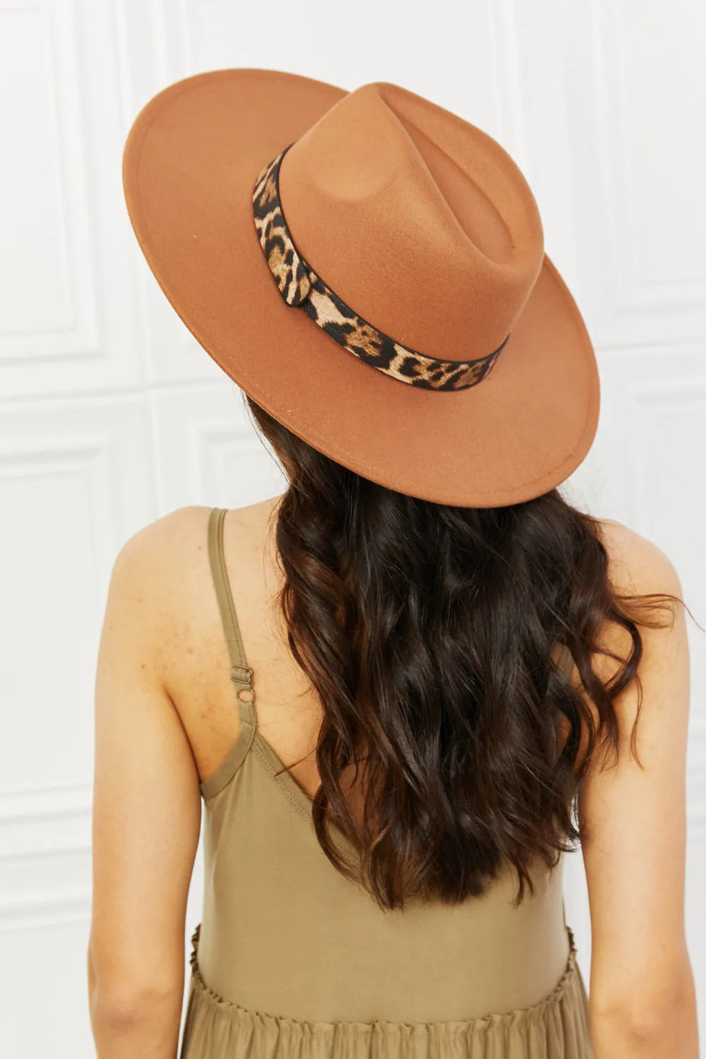 Fame In The Wild Leopard Detail Fedora Hat - Wellen Fashion