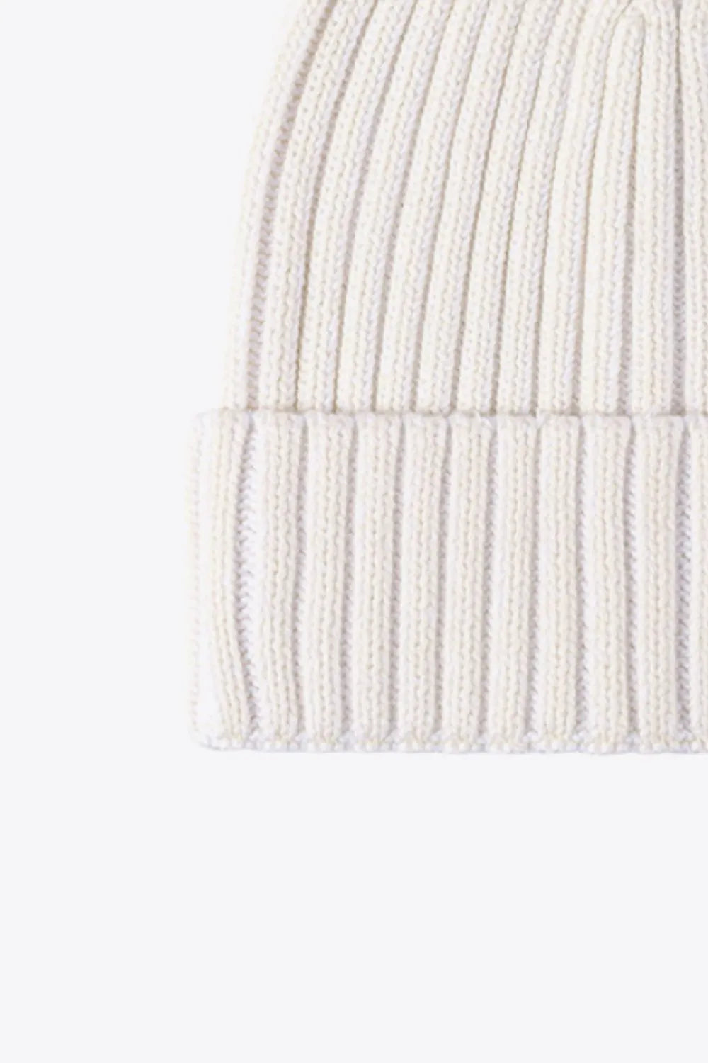 Soft and Comfortable Cuffed Beanie - Wellen Fashion