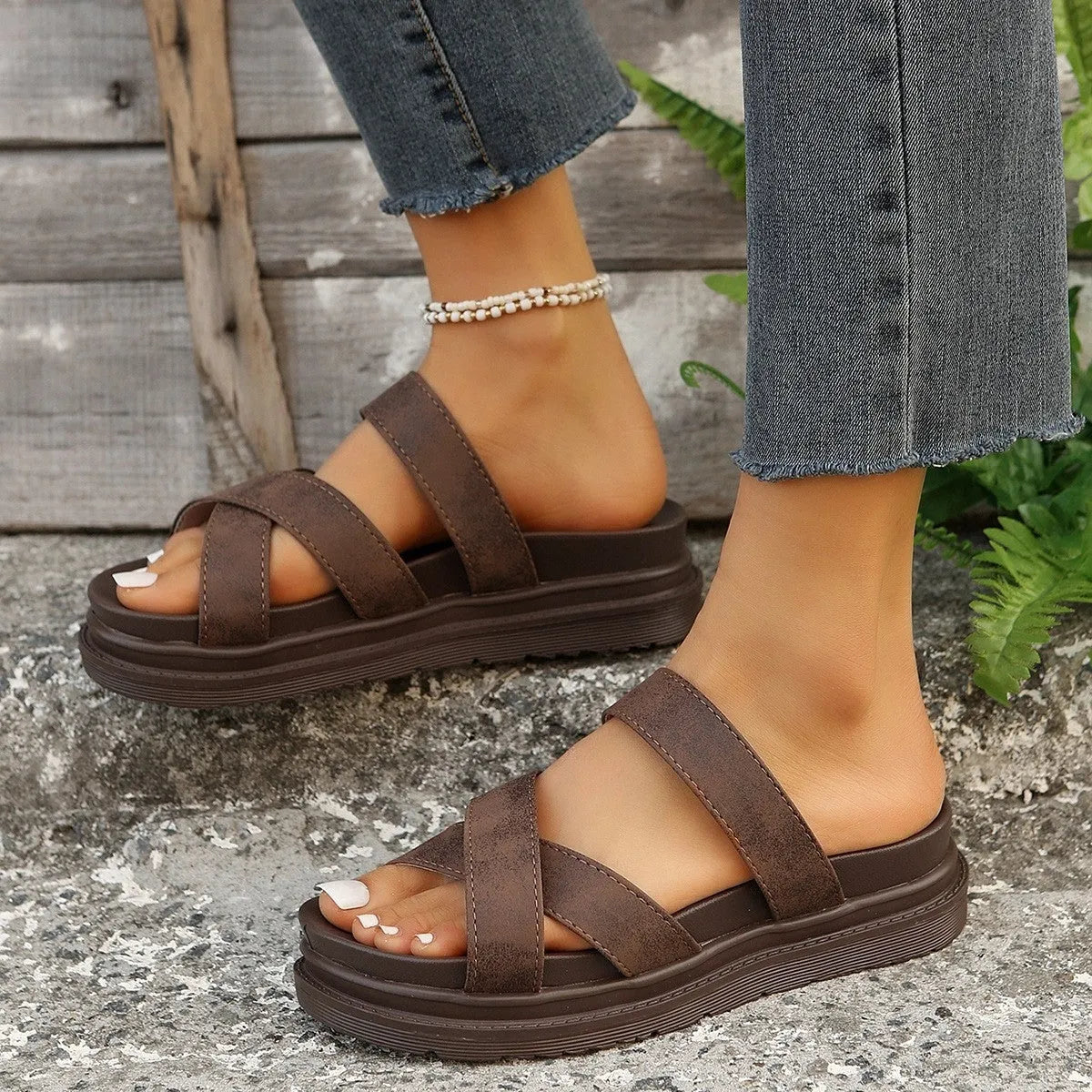 Crisscross PU Leather Flat Sandals - Wellen Fashion