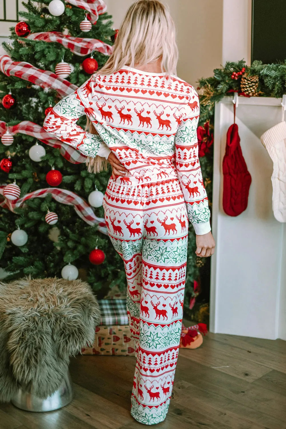 Christmas Element Round Neck Top and Pants Lounge Set - Wellen Fashion