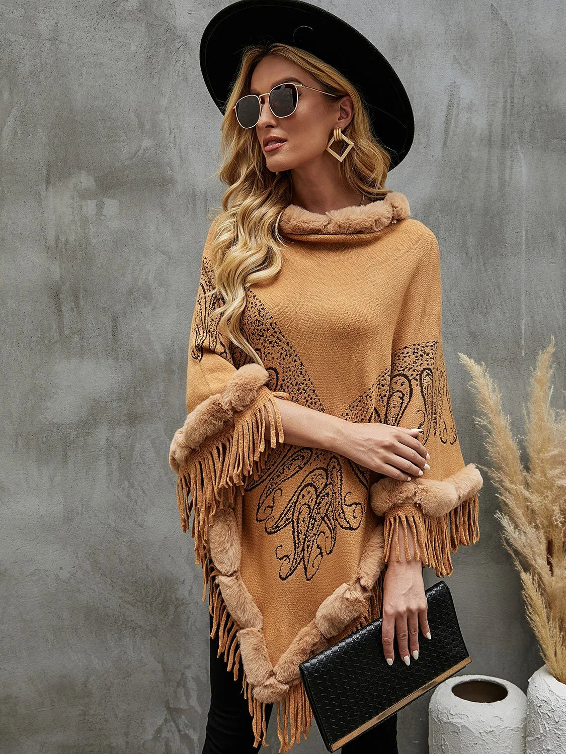 Graphic Fringe Cape Sleeve Poncho - Wellen Fashion