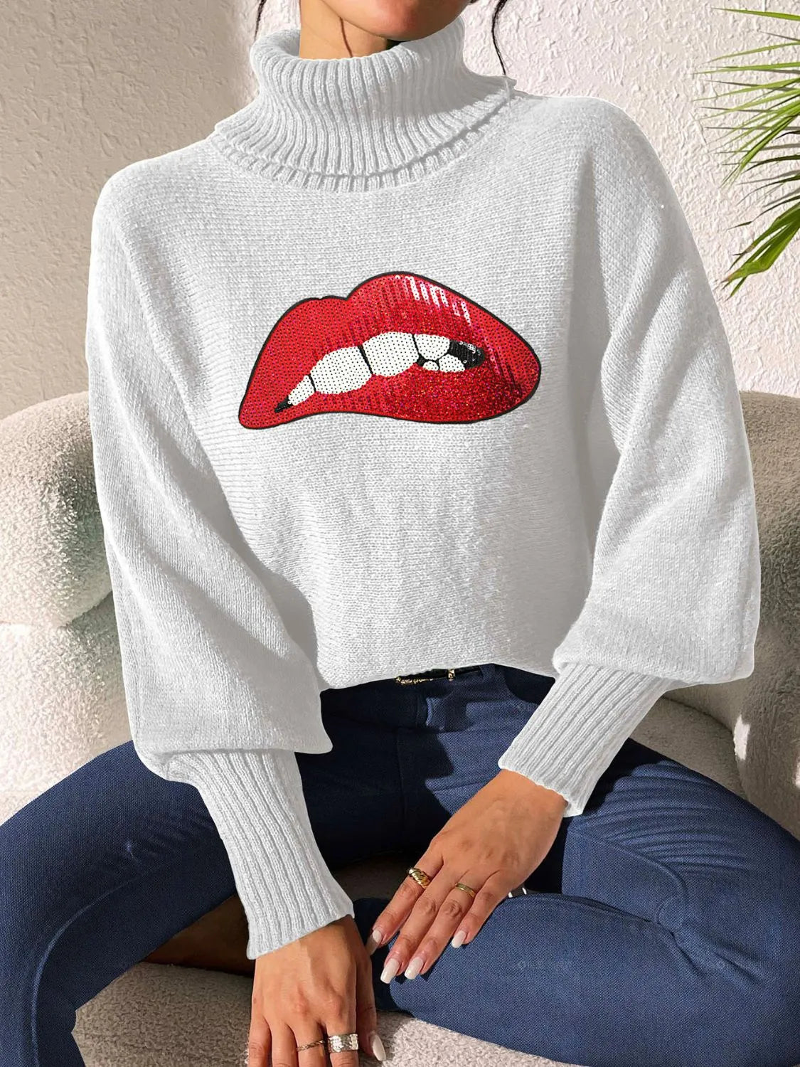 Lip Turtleneck Long Sleeve Sweater - Wellen Fashion