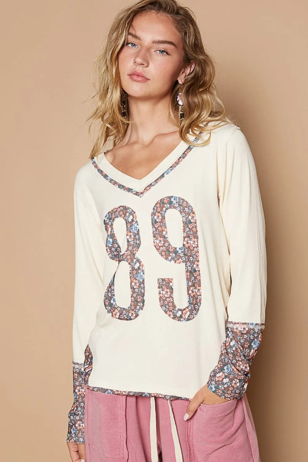 POL V-Neck Long Sleeve Floral Number Patch T-Shirt - Wellen Fashion