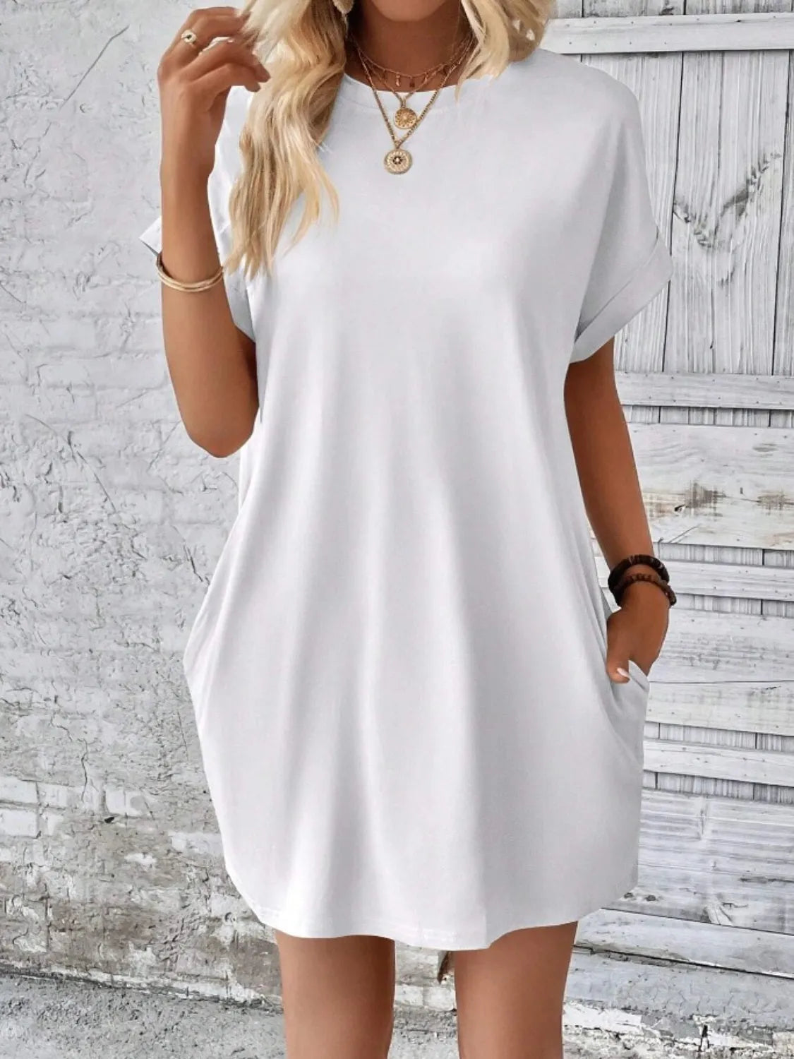 Pocketed Round Neck Short Sleeve Dress - Wellen Fashion