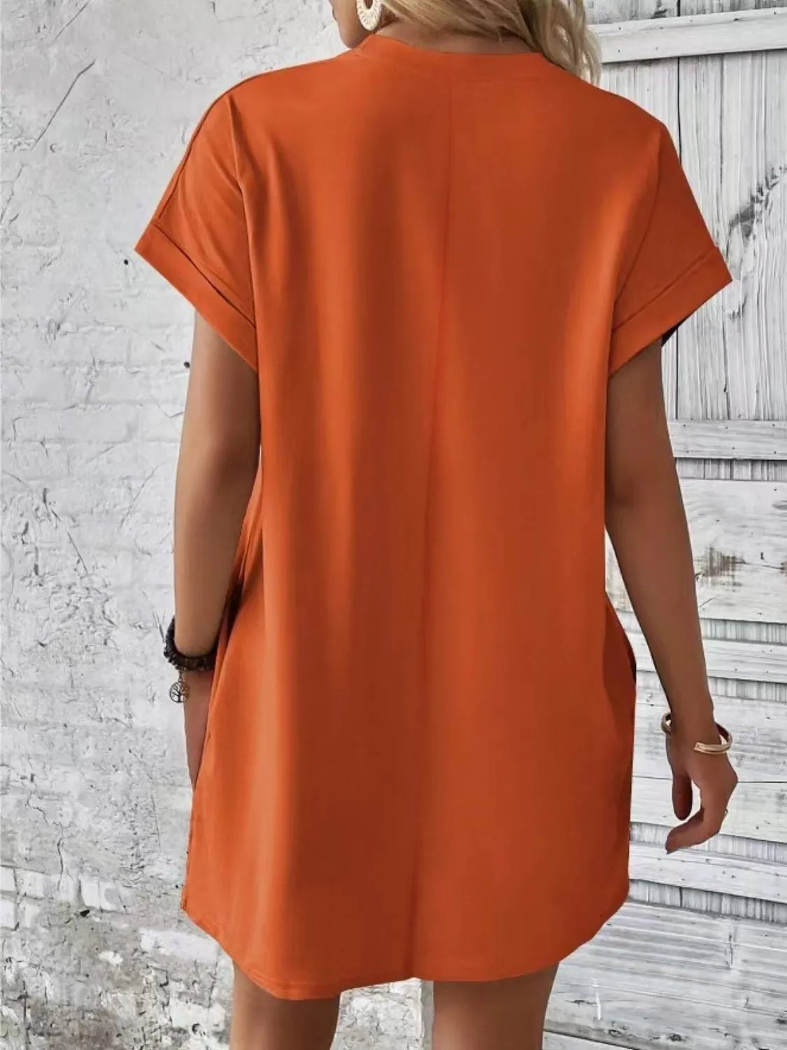 Pocketed Round Neck Short Sleeve Dress - Wellen Fashion