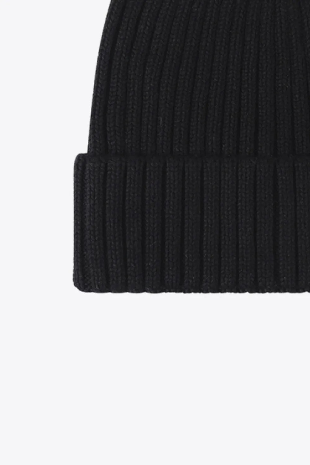 Soft and Comfortable Cuffed Beanie - Wellen Fashion