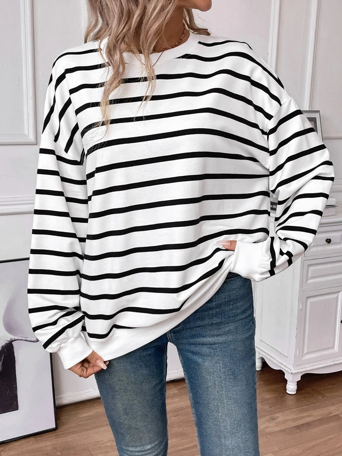 Lovelet Striped Round Neck Long Sleeve Sweatshirt - Wellen Fashion