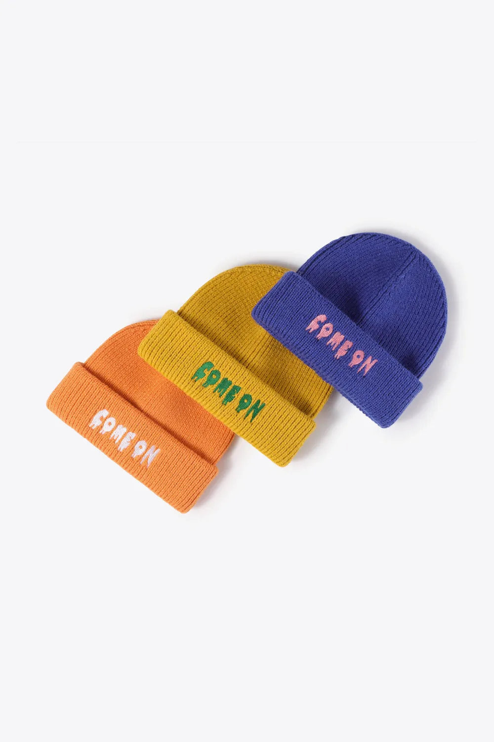 COME ON Embroidered Cuff Knit Beanie - Wellen Fashion