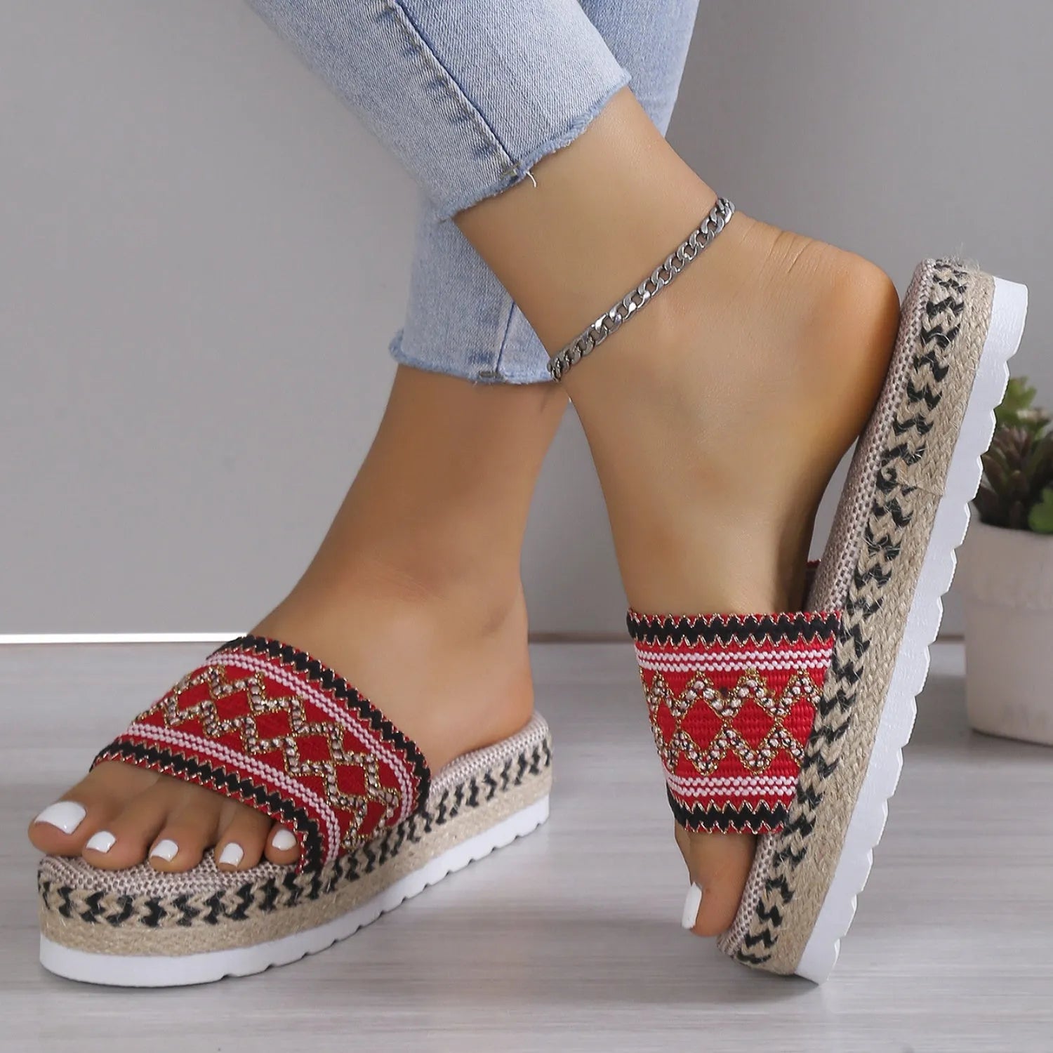 Geometric Weave Platform Sandals - Wellen Fashion