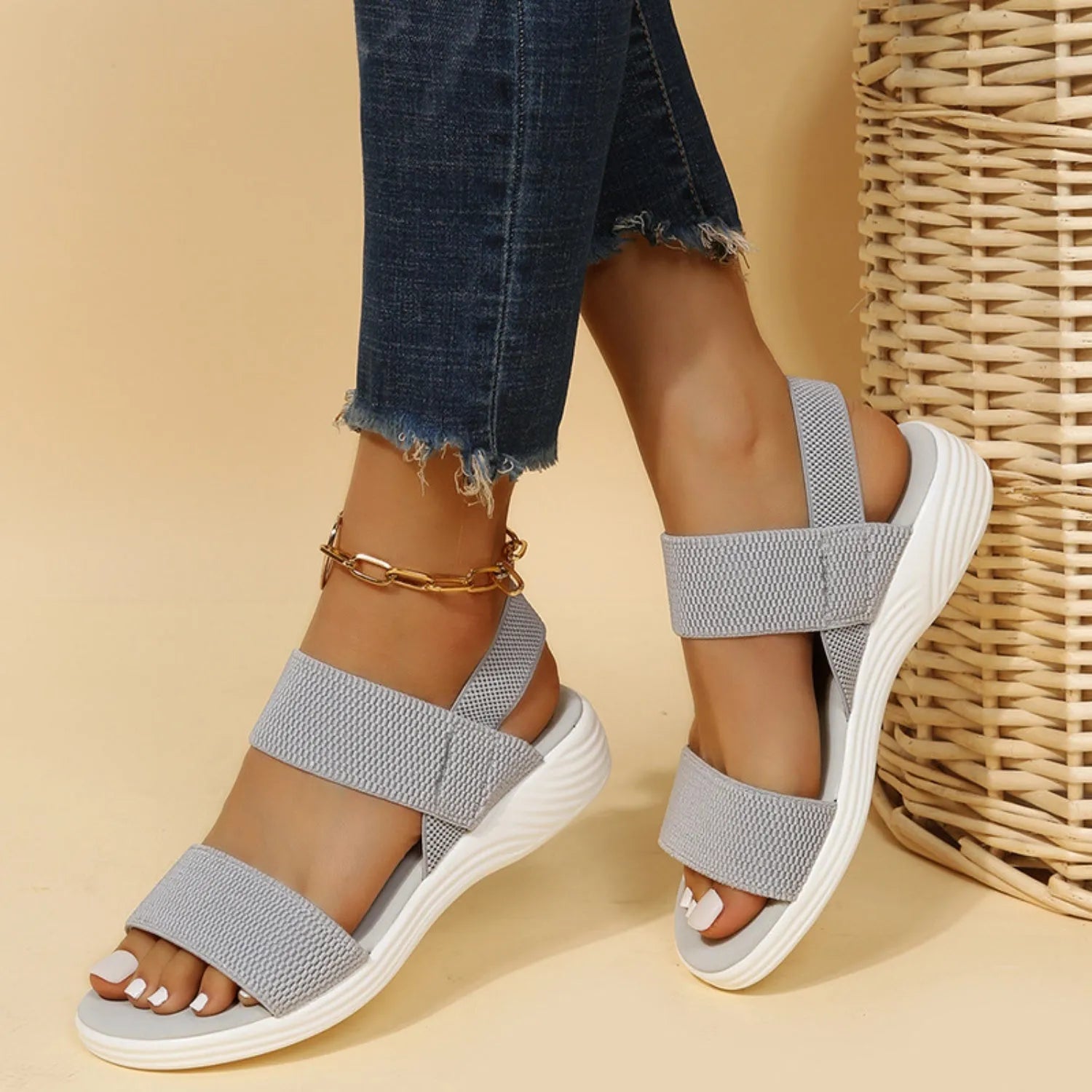 Rubber Open Toe Low Heel Sandals - Wellen Fashion