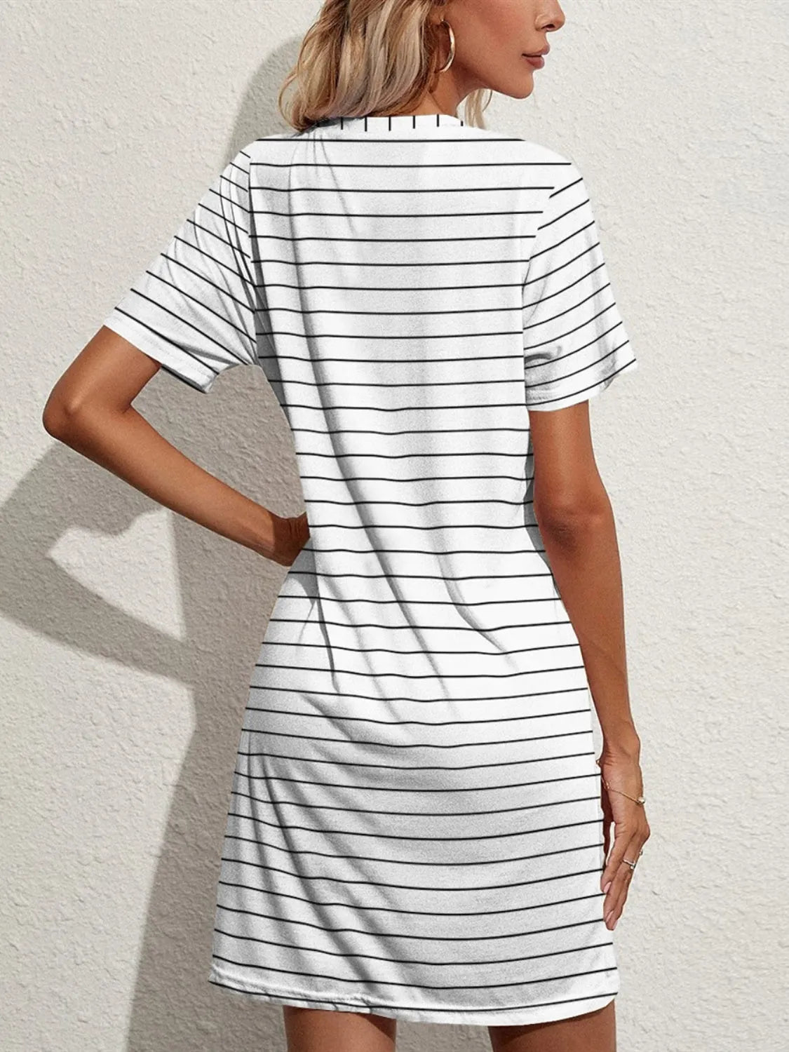 FAM-FAM Pocketed Striped Round Neck Short Sleeve Dress - Wellen Fashion