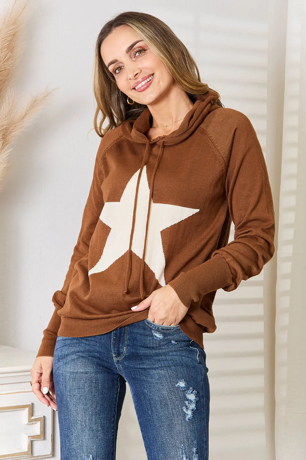 Heimish Full Size Star Graphic Hooded Sweater - Wellen Fashion