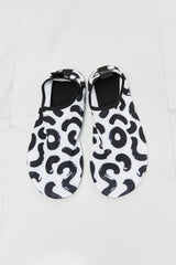 MMshoes On The Shore Water Shoes in White - Wellen Fashion