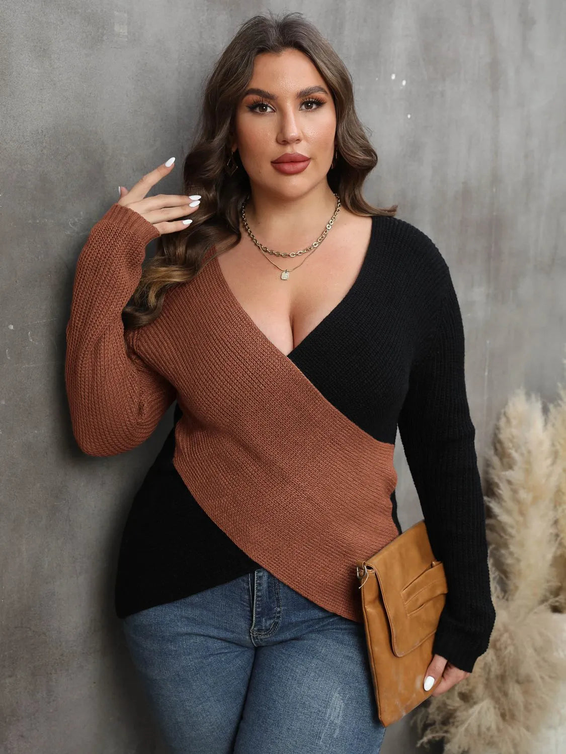 Plus Size Two-Tone Surplice Neck Sweater - Wellen Fashion