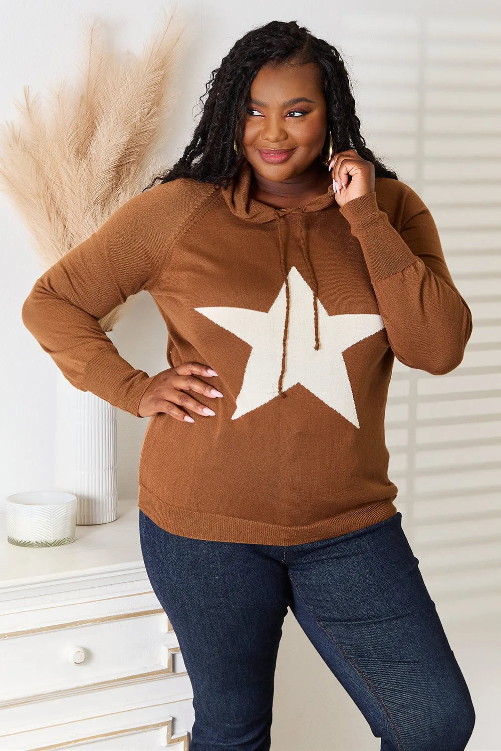 Heimish Full Size Star Graphic Hooded Sweater - Wellen Fashion