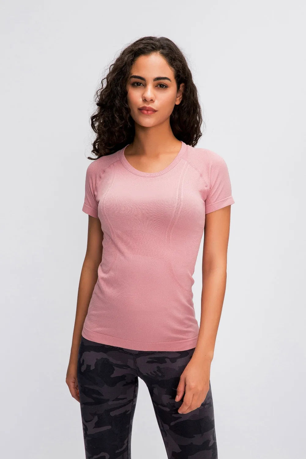 Millennia Round Neck Short Sleeve Active T-Shirt - Wellen Fashion