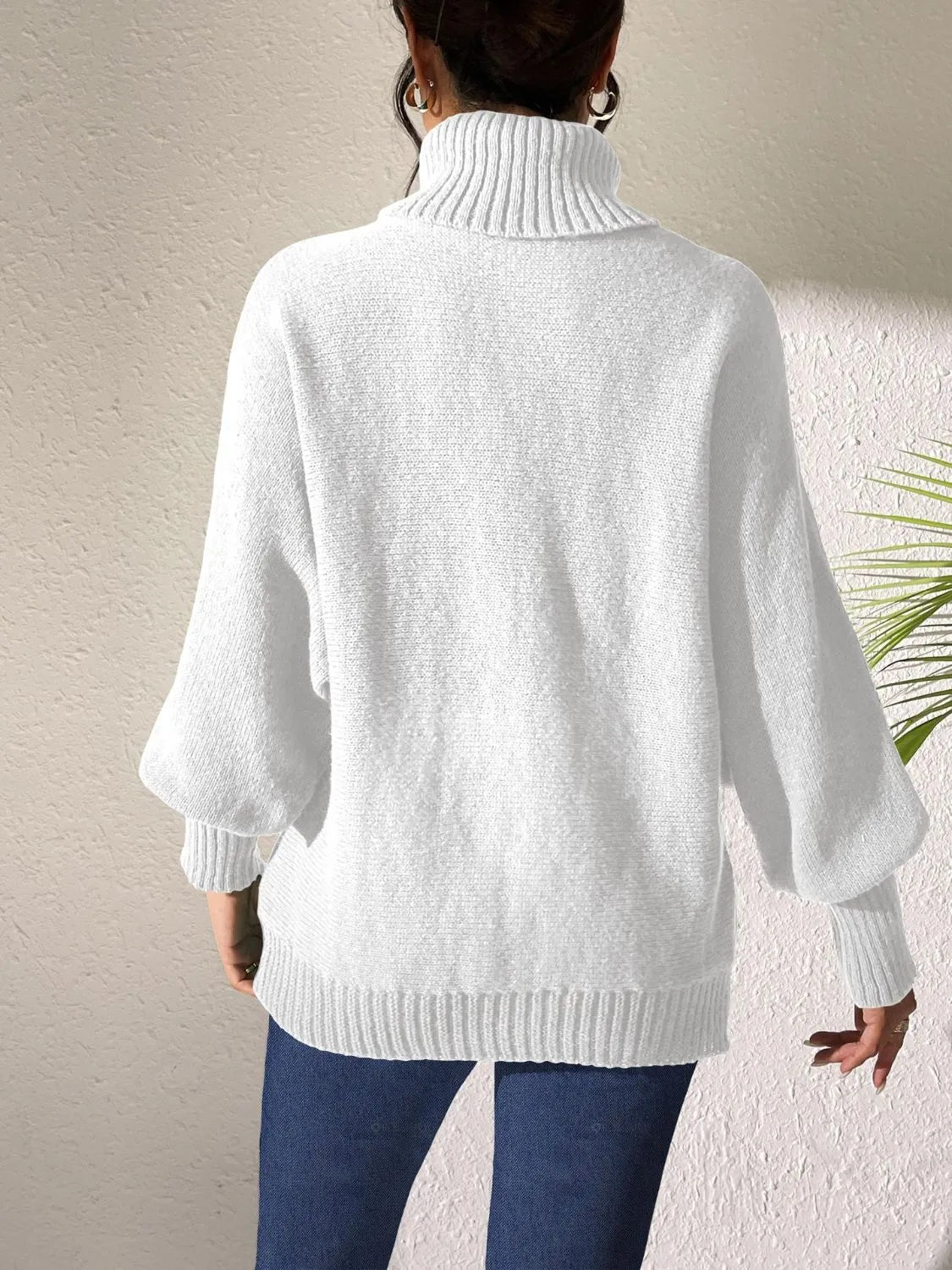 Lip Turtleneck Long Sleeve Sweater - Wellen Fashion