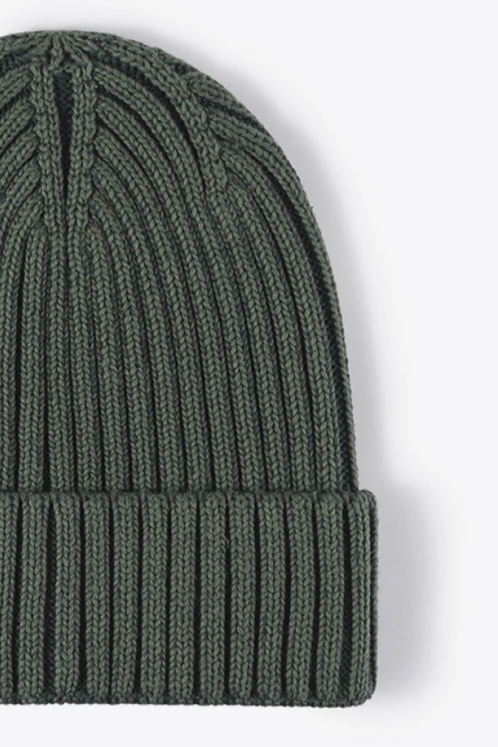 Soft and Comfortable Cuffed Beanie - Wellen Fashion