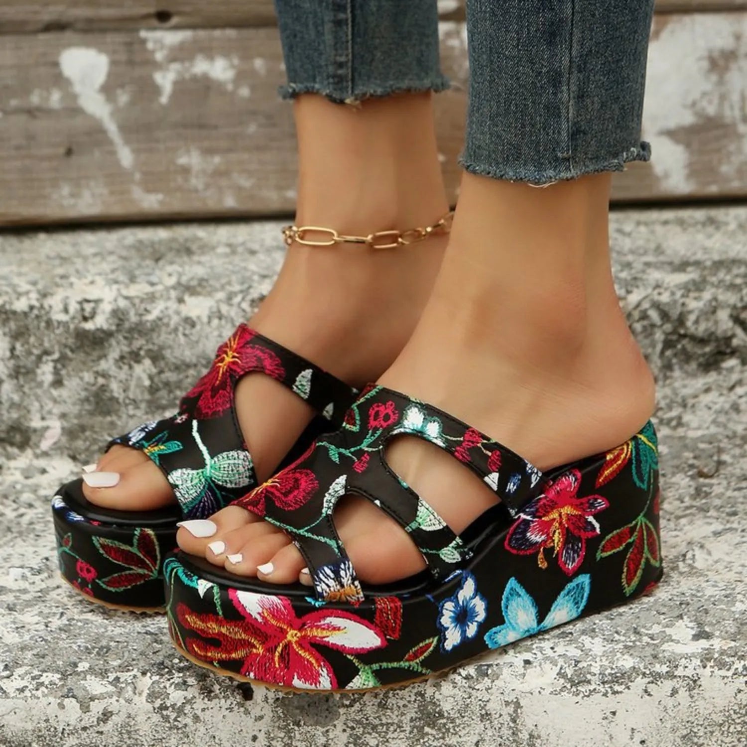 Cutout Floral Peep Toe Sandals - Wellen Fashion