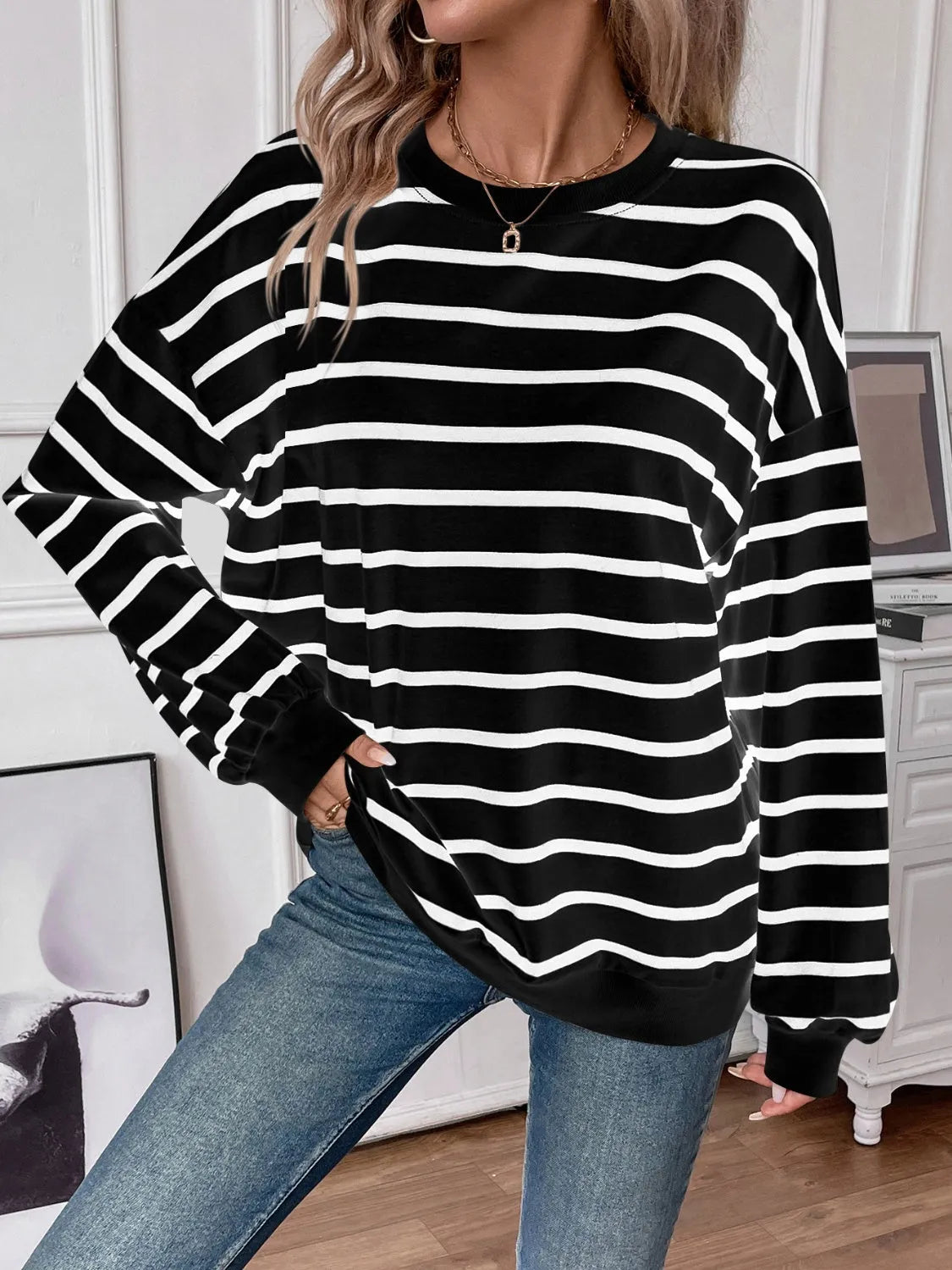 Lovelet Striped Round Neck Long Sleeve Sweatshirt - Wellen Fashion