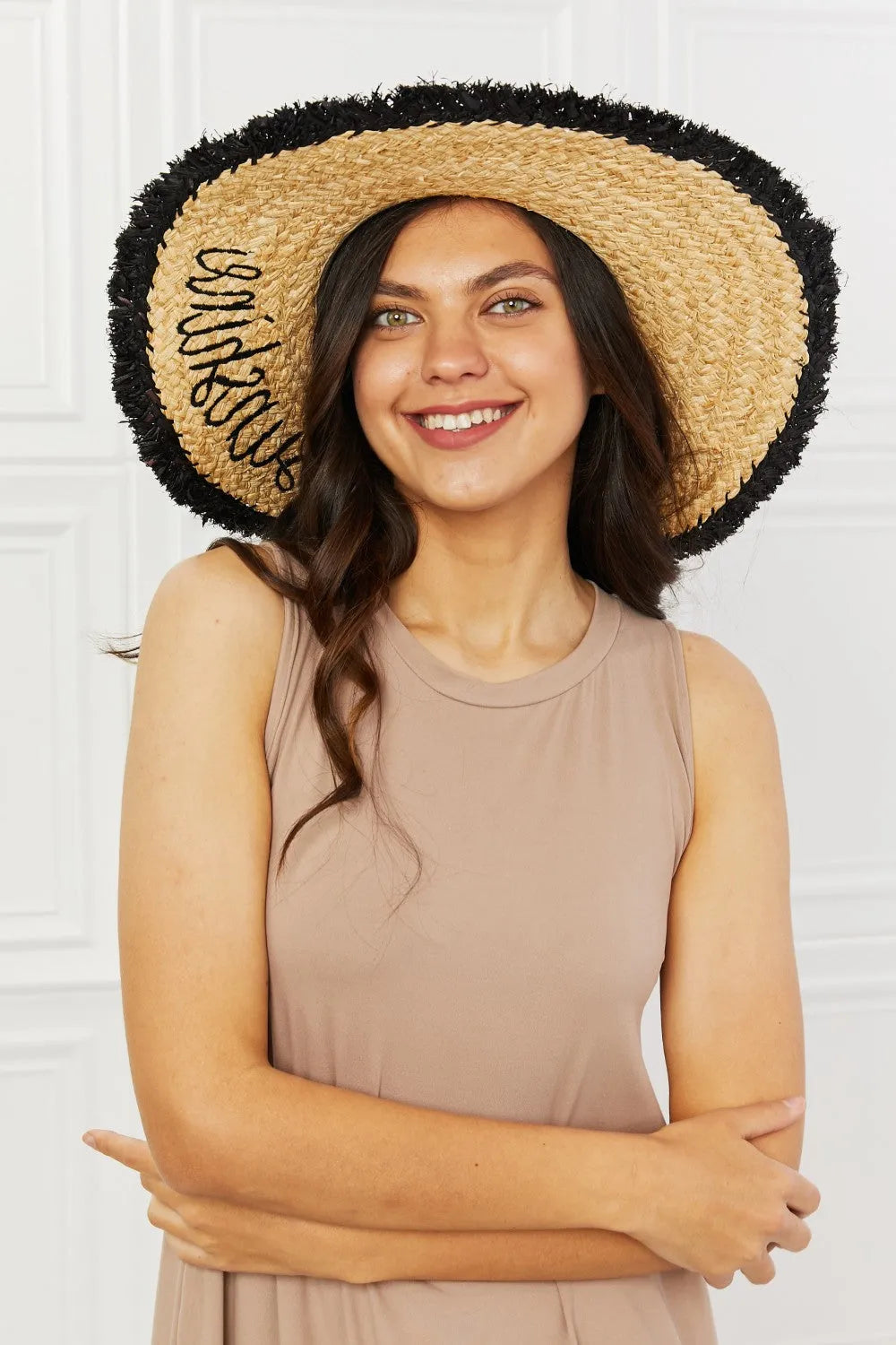 Fame Sunshine Straw Fringe Hat - Wellen Fashion