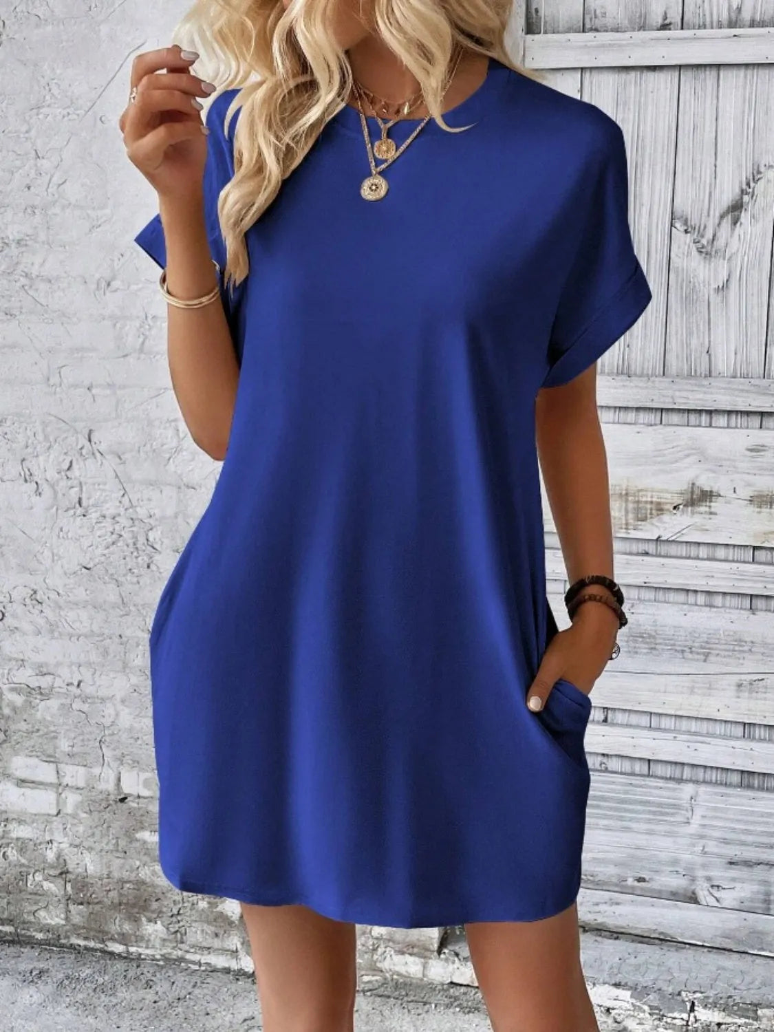 Pocketed Round Neck Short Sleeve Dress - Wellen Fashion