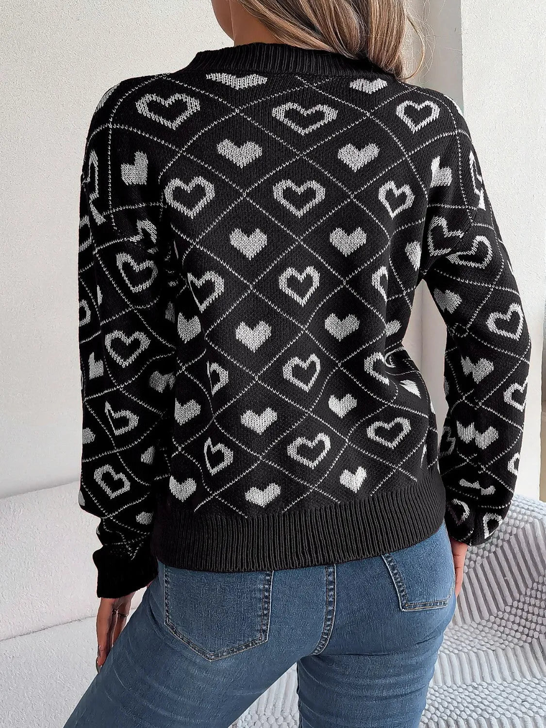 Heart Pattern V-Neck Long Sleeve Sweater - Wellen Fashion