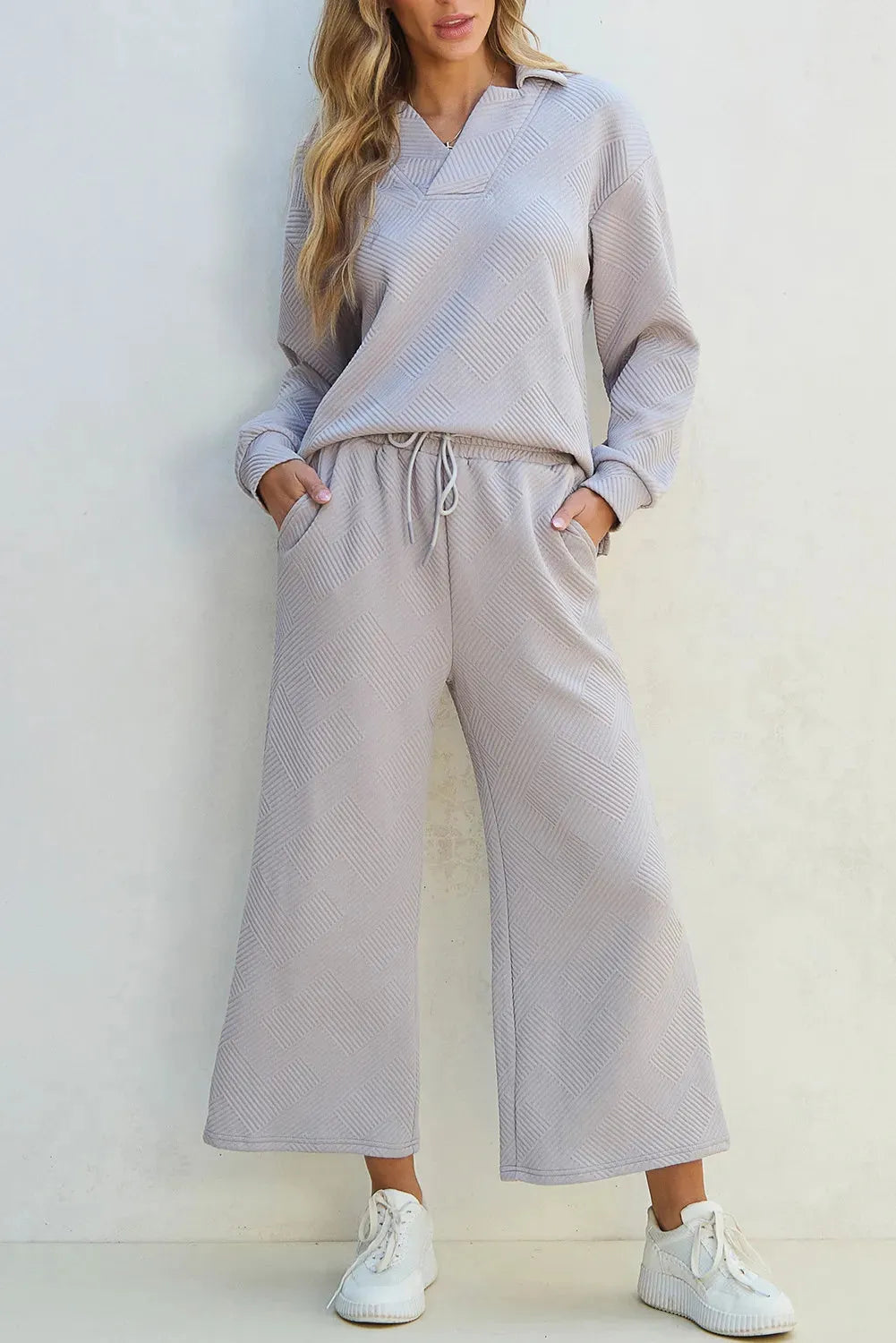 Textured Long Sleeve Top and Drawstring Pants Set - Wellen Fashion