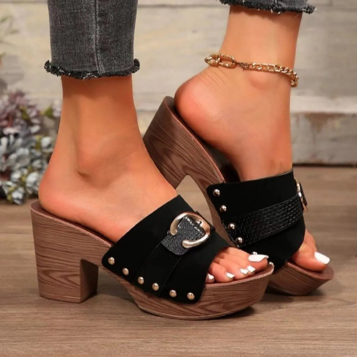 Buckle Trim Block Heel Sandals - Wellen Fashion