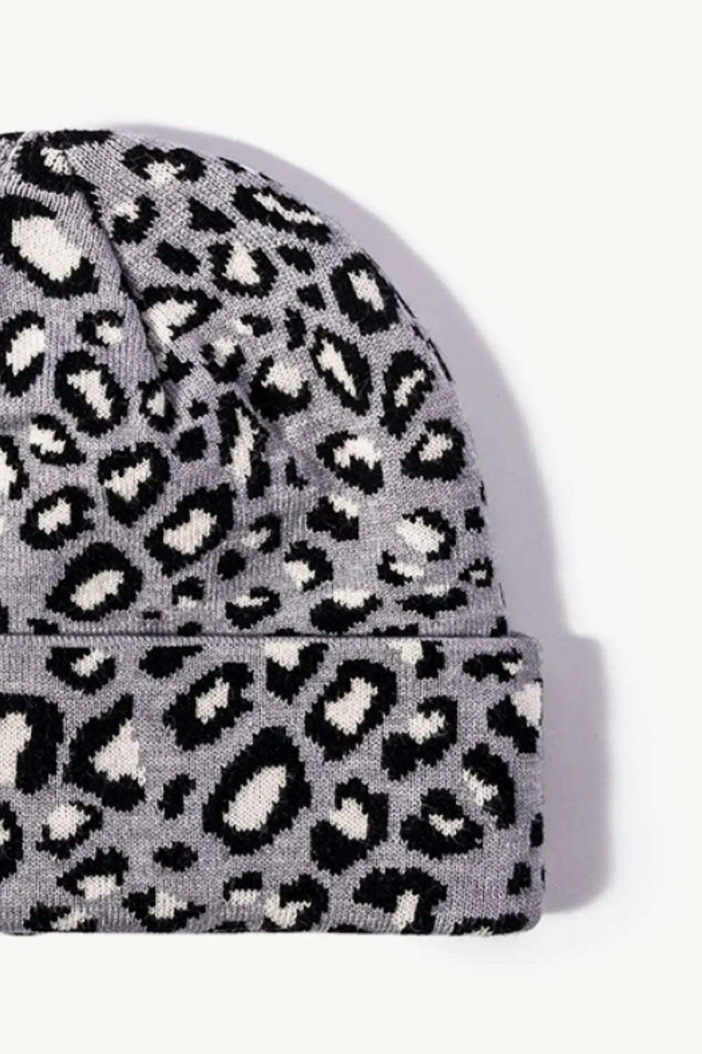 Leopard Pattern Cuffed Beanie - Wellen Fashion