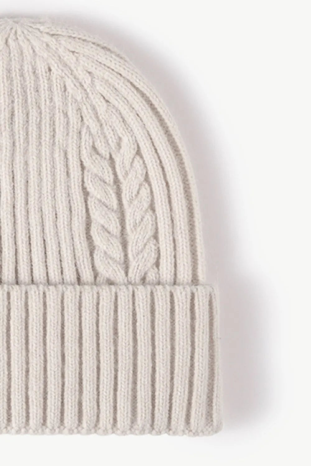 Cable-Knit Cuff Beanie - Wellen Fashion