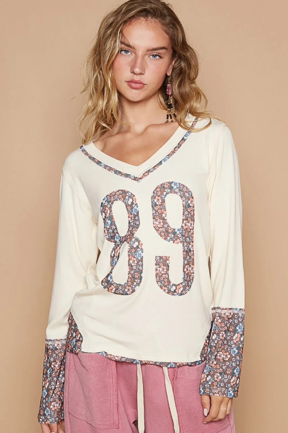 POL V-Neck Long Sleeve Floral Number Patch T-Shirt - Wellen Fashion