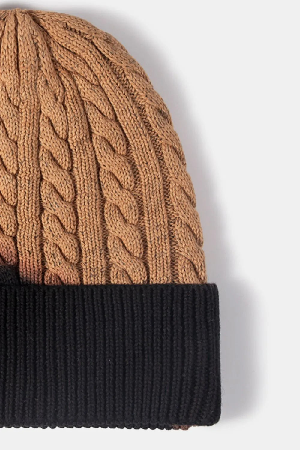 Contrast Tie-Dye Cable-Knit Cuffed Beanie - Wellen Fashion