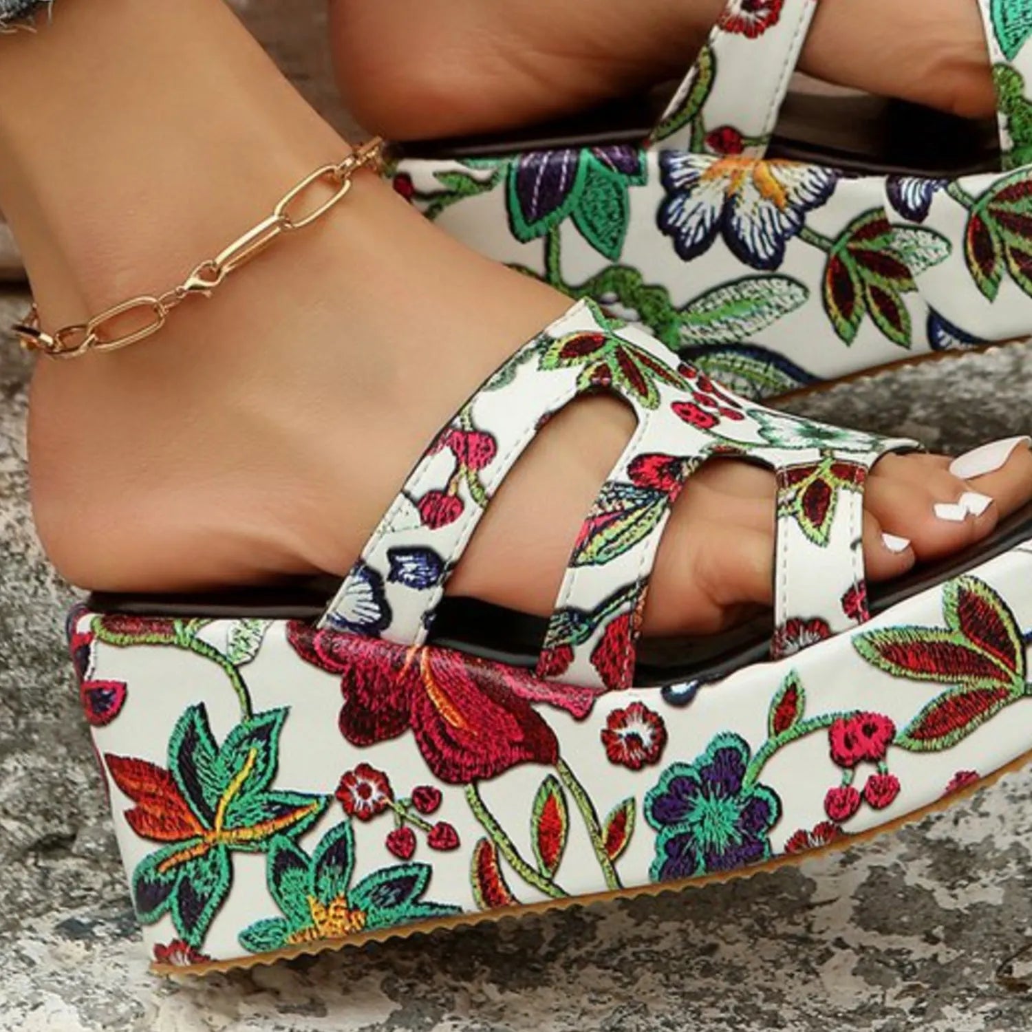 Cutout Floral Peep Toe Sandals - Wellen Fashion