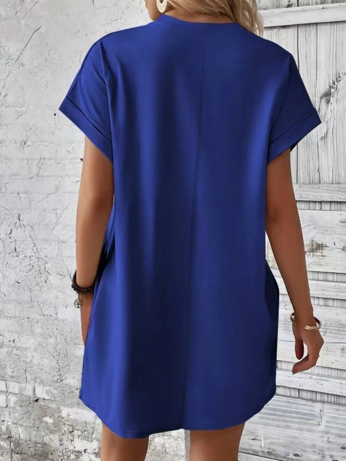 Pocketed Round Neck Short Sleeve Dress - Wellen Fashion