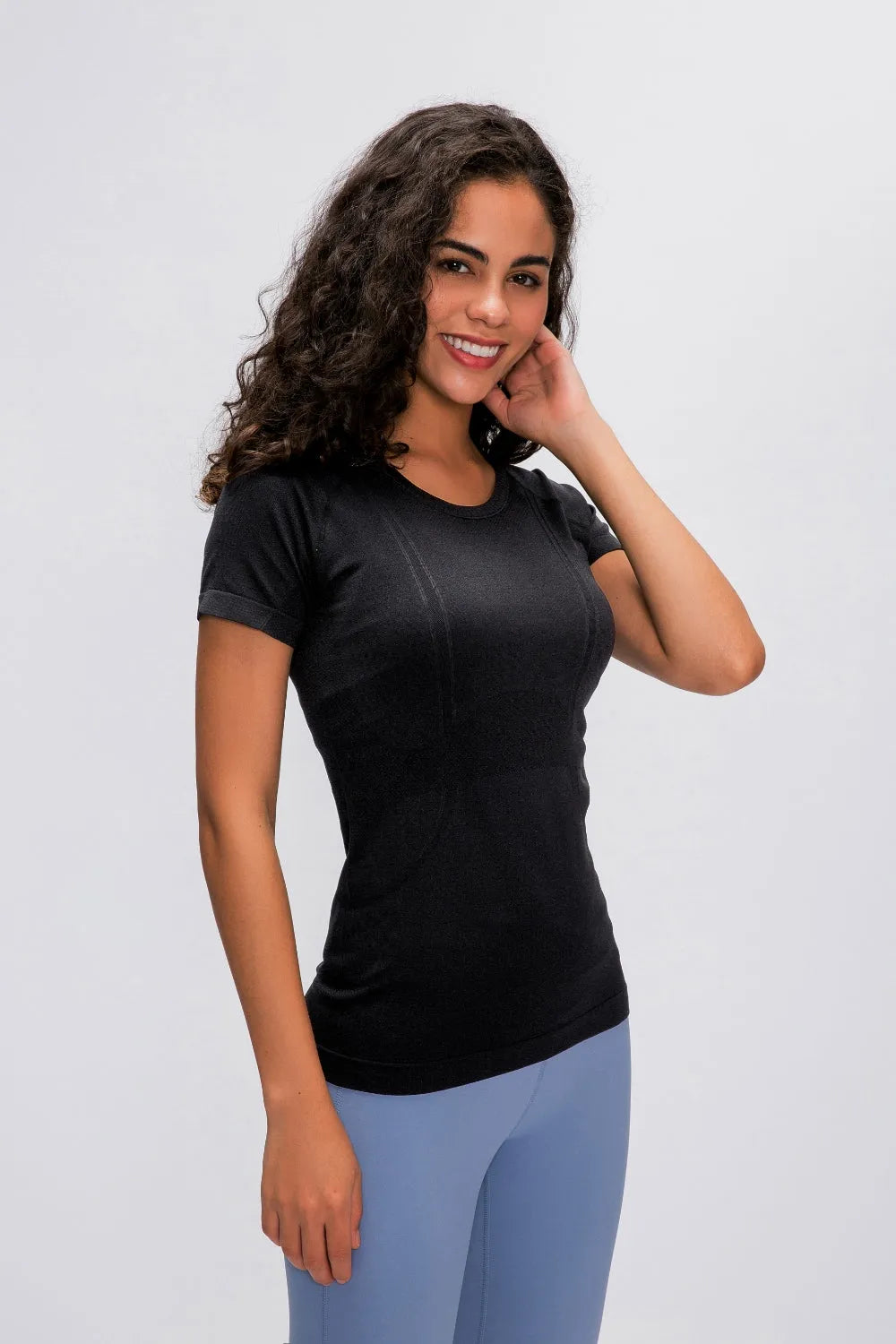 Millennia Round Neck Short Sleeve Active T-Shirt - Wellen Fashion